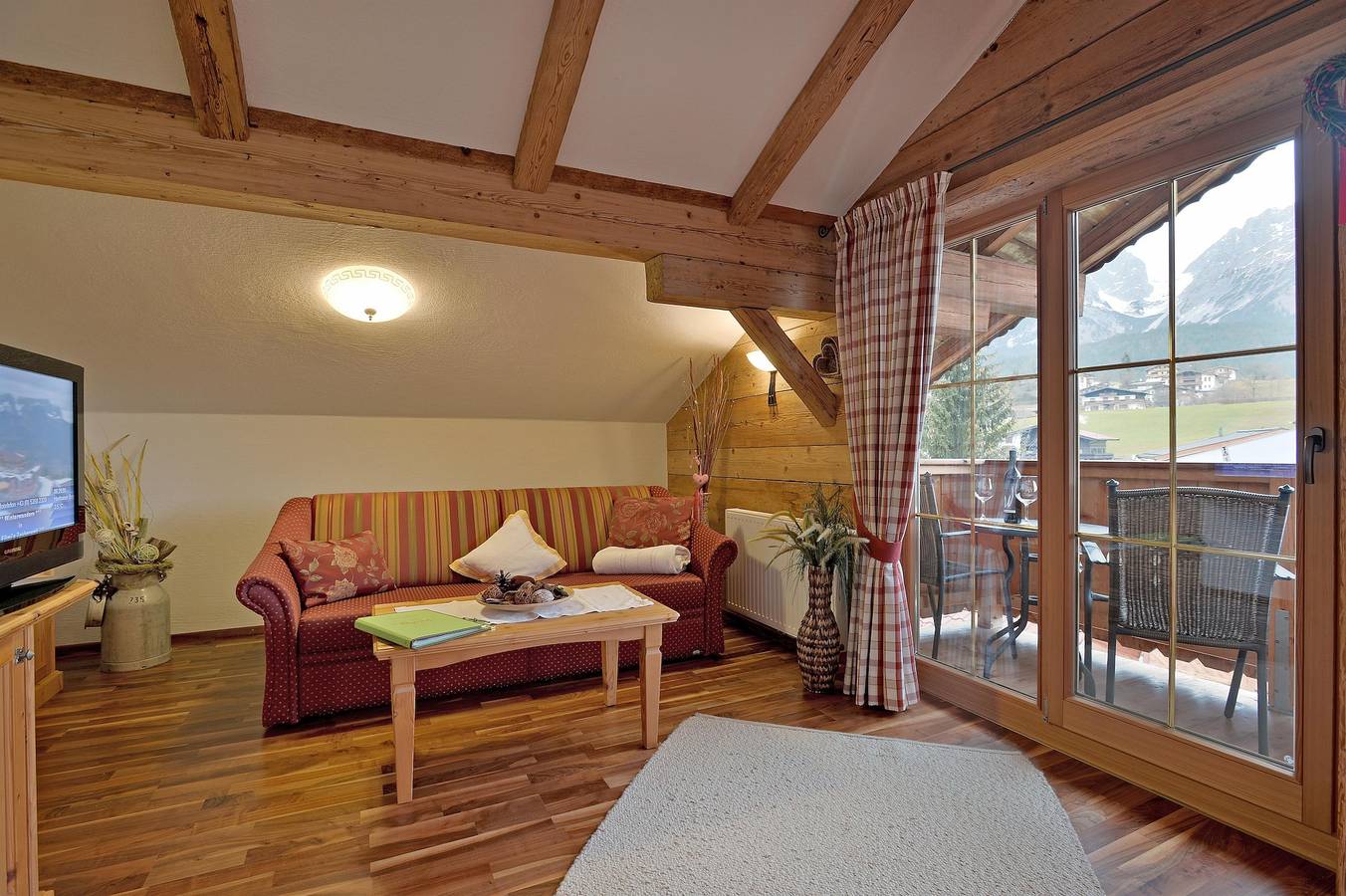 Ganze Ferienwohnung, Mauckspitz/2 Schlafräume/Dusche, Wc in Going am Wilden Kaiser, Kaisergebirge