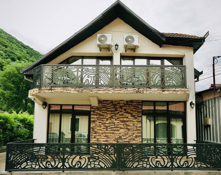 Maison d’hôte pour 2 personnes, avec vue et balcon