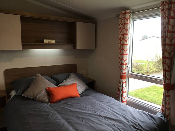 3 Bed Luxury Mobile Home Hoburne Park Christchurch in Christchurch, Dorset