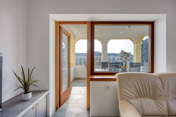 Gîte pour 6 personnes, avec balcon et vue sur l’océan, adapté aux familles en Slovénie - 2