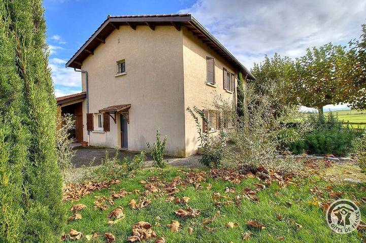 Location de vacances pour 2 personnes, avec jardin à Sarcey