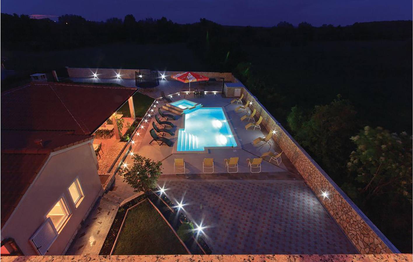 Ferienhaus für 20 Personen mit Sauna in Sisan, Südküste Istrien
