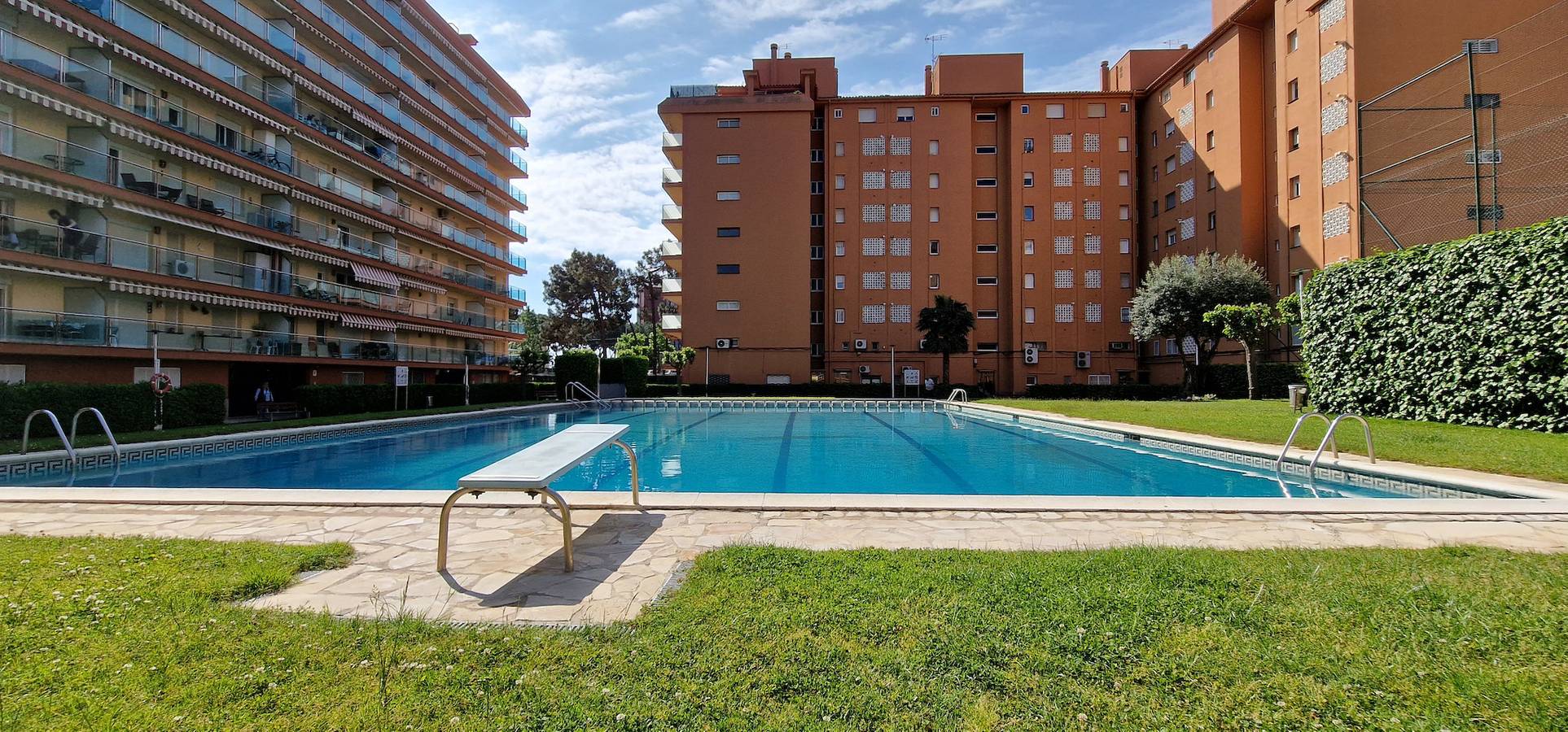 Ganze Wohnung, Ferienwohnung für 4 Personen mit Balkon in Santa Susanna, Costa del Maresme