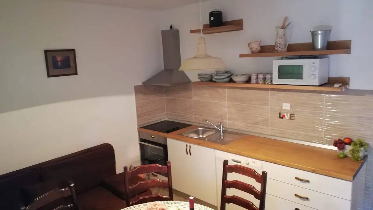 Ganze Ferienwohnung, Ferienwohnung für 4 Personen (34 m²) in Rogač in Rogac, Solta