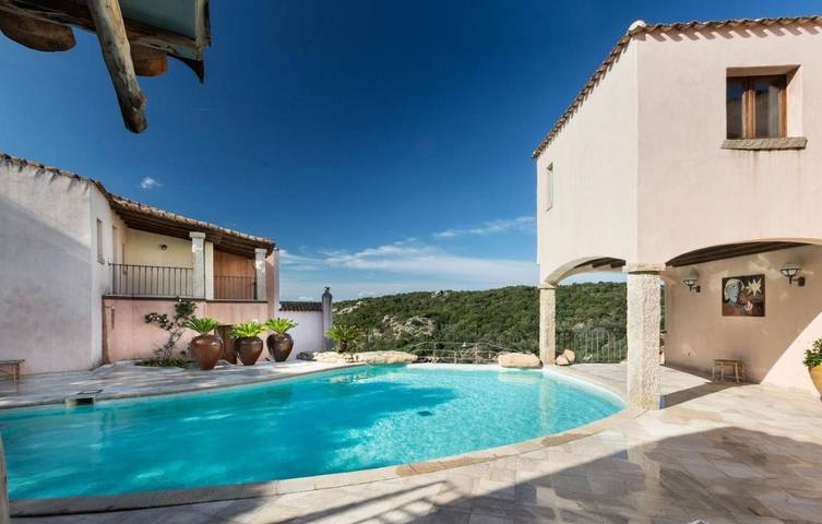 Hotel für 2 Personen, mit Balkon und Terrasse sowie Garten und Pool in San Pantaleo - 2