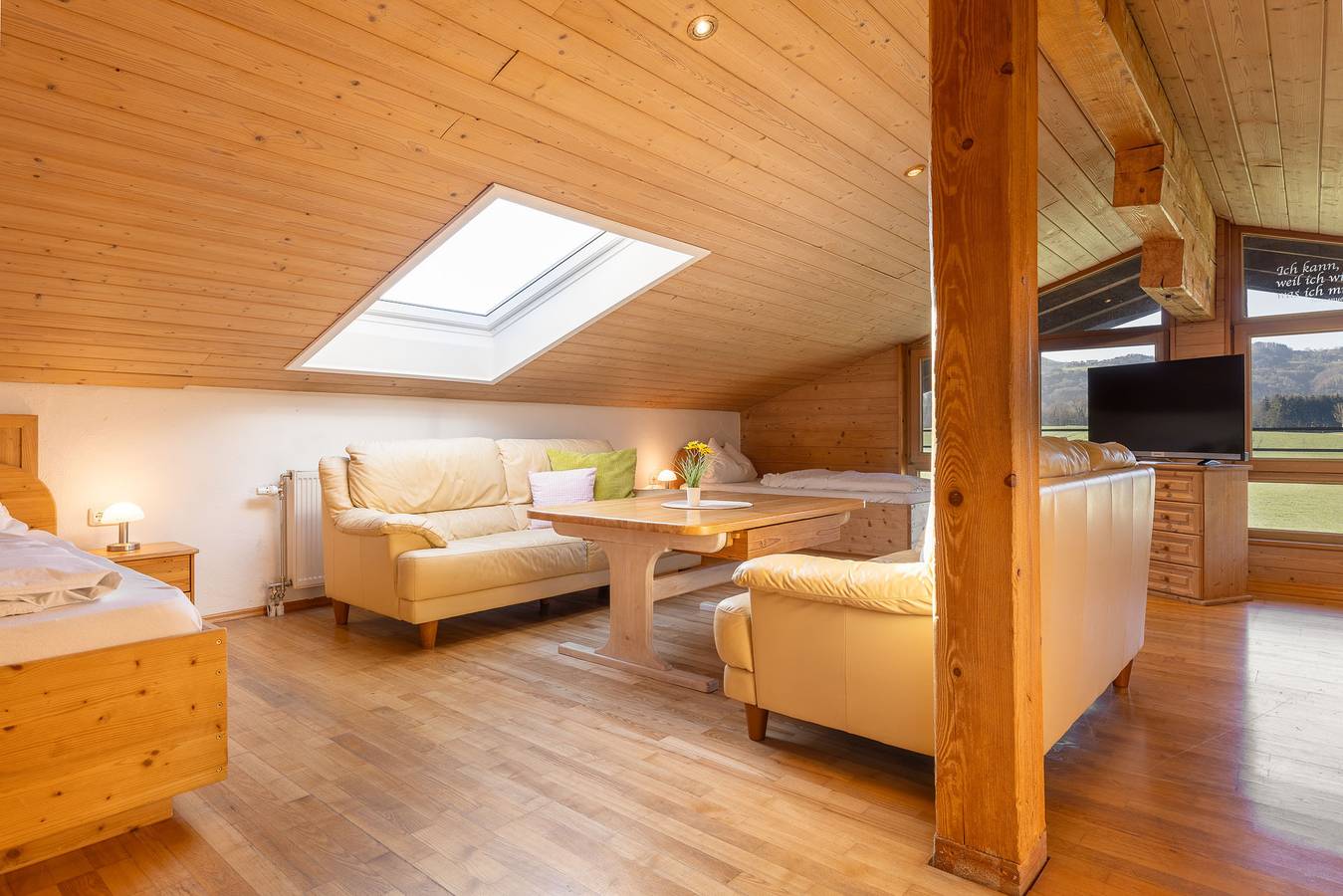 Ganze Ferienwohnung, Appartement 3 in Rohrdorf, Chiemgauer Alpen