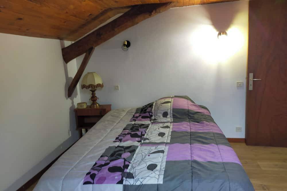 Country home in Maurs, Región de Aurillac