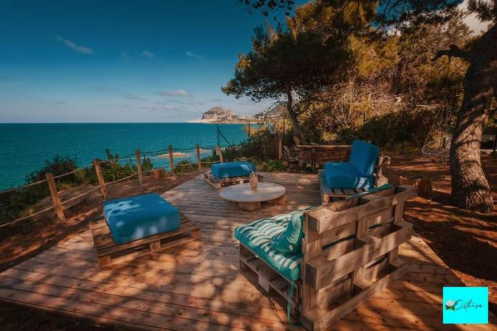 Casa vacanza per 5 persone, con Balcone e Terrazza nonché Giardino e Panorama a Mazzaforno