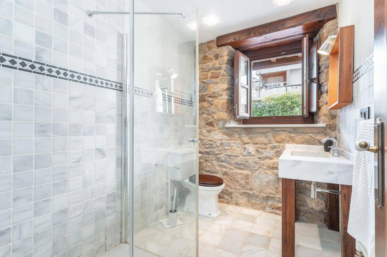 Apartamento entero, La Casa De La Riba in Luanco, Gozón