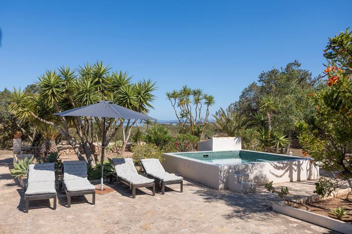 Casa de vacaciones para 4 personas, con balcón además de jardín y vistas al lago en Formentera - 2