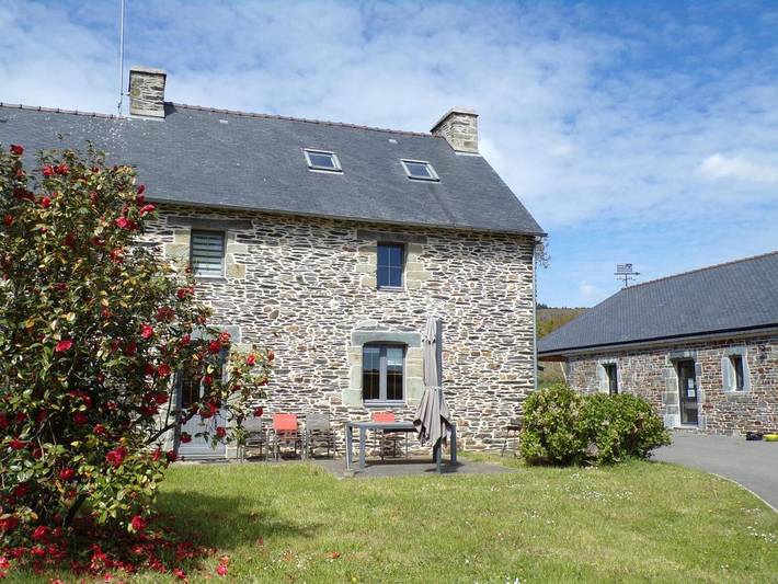 Gîte pour 2 personnes, avec jardin et terrasse dans Guerlédan - 2