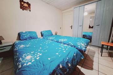 Agriturismo pour 4 Personnes dans Saint-Pierre-de-Buzet, Région de Nérac, Photo 4