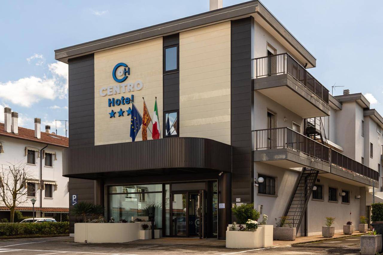 Centro Hotel - Venice Airport in Marcon, Province de Venise