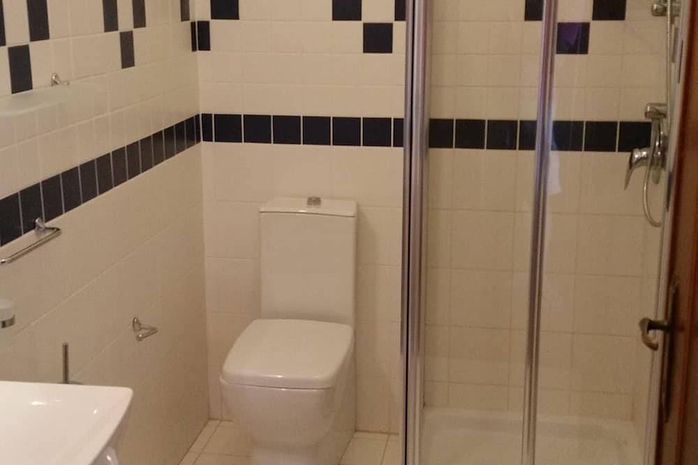 Ganze Wohnung, Zwei Zimmer in 10 Minuten vom Meer entfernt in Santa Caterina di Pittinuri, Cuglieri