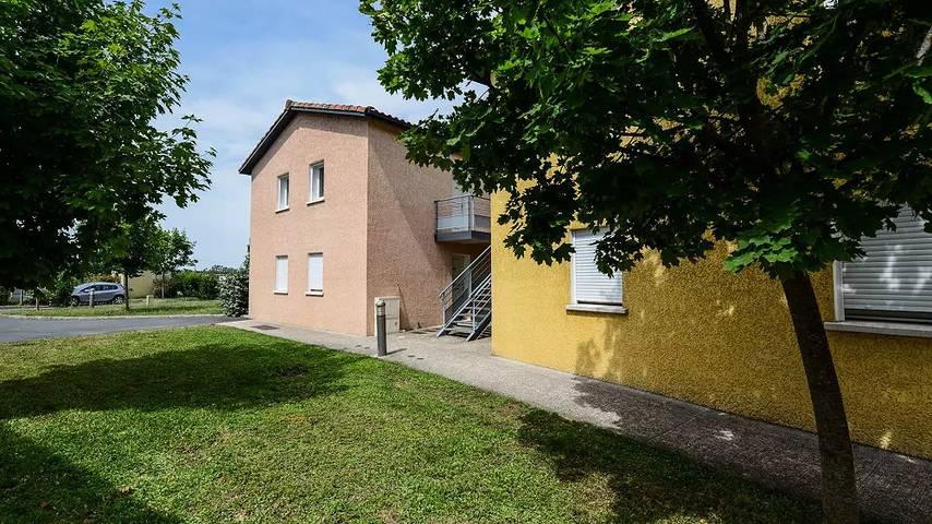 Ganze Wohnung, Ferienwohnung 2 Zimmer 4 Personen in Rivières, Albi und Umgebung