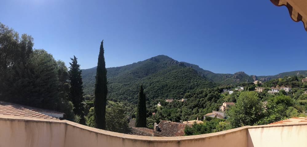 Villa voor 8 personen, met tuin en uitzicht in Frejus