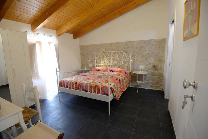 Bed and breakfast per 2 persone, con panorama e giardino - 1