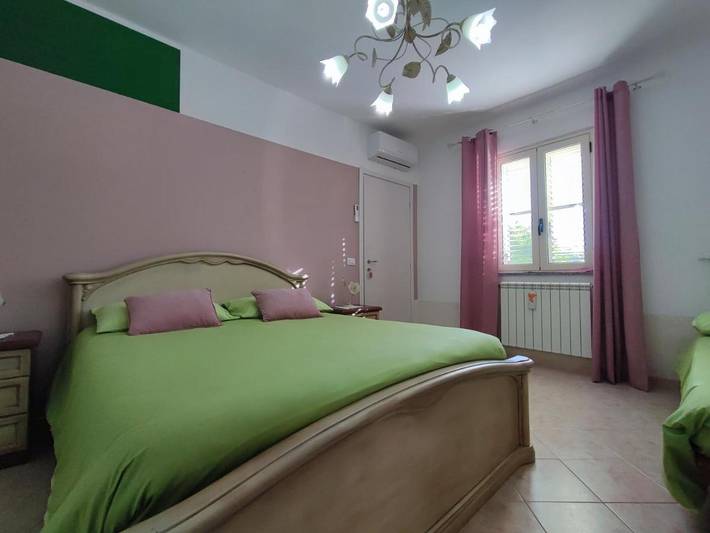 Appartement de vacances pour 3 personnes, avec jardin
