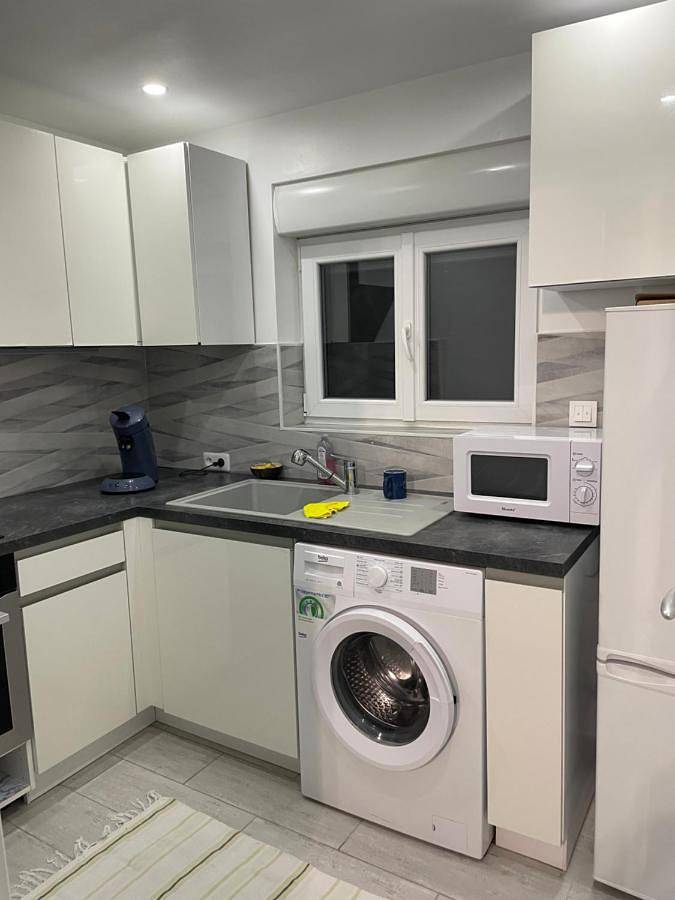 Location de vacances pour 3 personnes, avec jardin ainsi que terrasse et vue à Fabrègues - 3