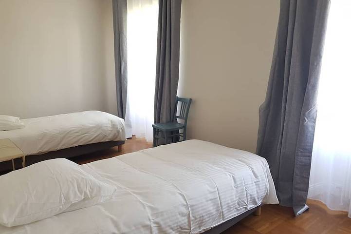 Location de vacances pour 10 personnes, avec jardin à Draveil - 3