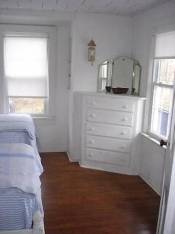 Vacation House for 10 Guests in Fire Island, Suffolk County, Picture 2