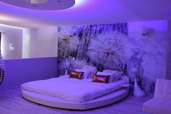 Chambre d’hôte pour 2 personnes, avec jacuzzi ainsi que jardin et sauna à Mostuéjouls - 2