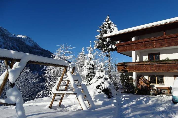 Ferienwohnung für 16 Personen, mit Garten in Raggal - 4