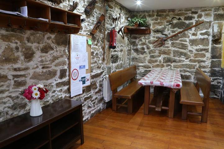 Casa Rural Madreselva in Tineo, Costa Verde