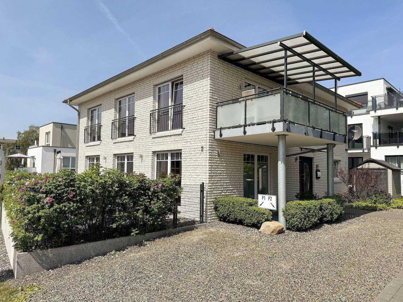 Ganze Ferienwohnung, Villa Gina mit 2 exklusiven Wohnungen - Villa Gina Whg 01 mit Terrasse (Süd) in Sellin, Rügen