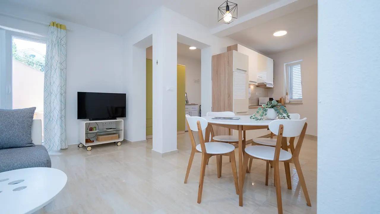 Appartamento vacanze a Isola Lunga a partire da 150€ a notte