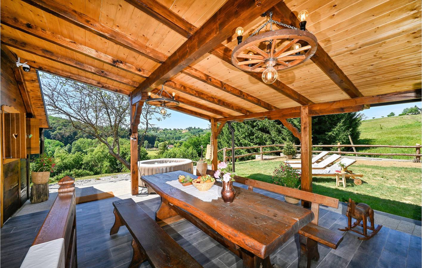 Ferienhaus für 6 Personen mit Terrasse in Varazdin