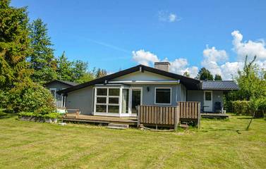 Ferienhaus für 5 Personen, mit Terrasse und Garten in Marielyst