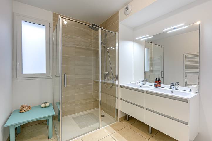 Appartement entier, Le Loarwenn - Bel appt avec terrasse et parking in Vannes, Côte des Mégalithes