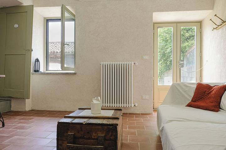 Villa hill view for families and groups - relaxation, BBQ and fast Wi-Fi in Villadeati, Provincia d'Alessandria