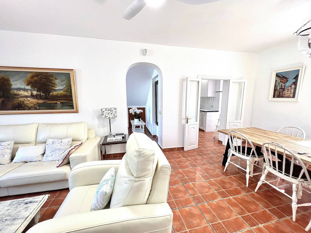 Villa 'Cerca De Puerto Banús' com piscina privada, Wi-Fi e ar condicionado in Marbella West, Marbella