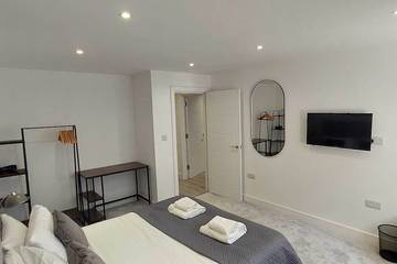 Glamping for 4 People in Surrey, South East England, Photo 4