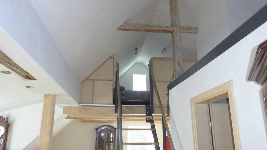Ganze Wohnung, Ferienwohnung 'Stuifenblick' mit Bergblick, Privatem Garten und Wlan in Waldstetten, Schwäbische Ostalb