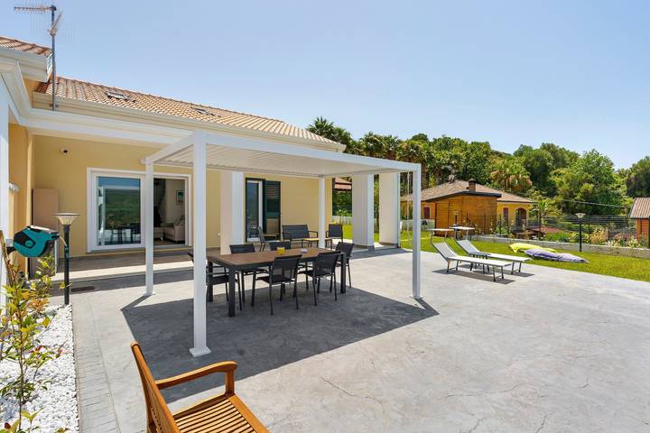 Ferienhaus für 7 Personen, mit Garten in Kampanien - 4