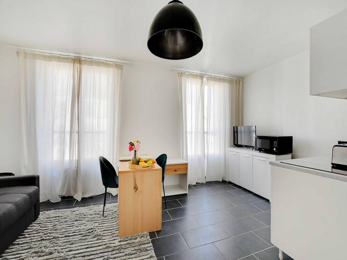 Apartamento entero, Acogedor estudio - 2P - Pantin/Édouard Vaillant in Pantin, Sena-Saint Denis