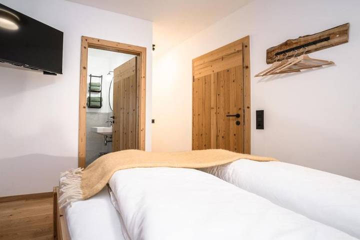 Lodge für 4 Personen, mit Ausblick und Garten sowie Sauna in Tirol - 3