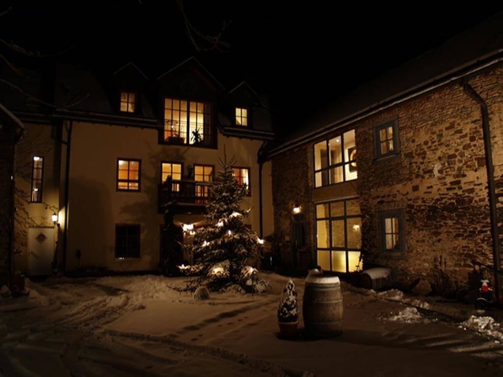 Ganze Ferienwohnung, 4-Bett-Ferienwohn.Eulenhorst in Burg Eltz, Münstermaifeld
