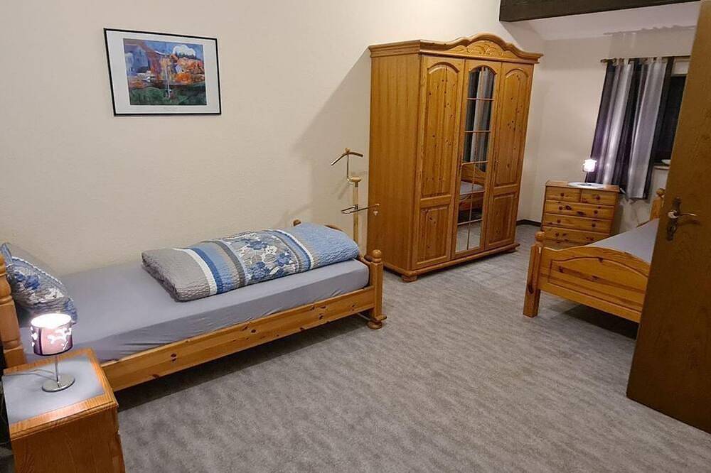 Ganze Wohnung, Ferienwohnung Pia - Appartement/Fewo, Dusche, Wc, 2 Schlafräume in Saarschleife, Mettlach