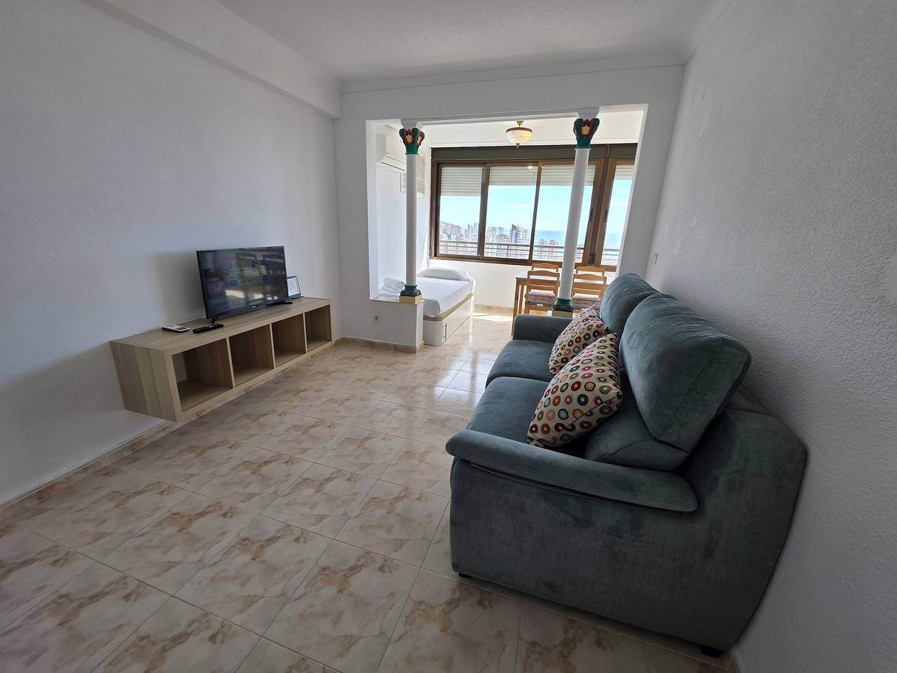 Appartamento intero, Appartamento vacanze per 4 persone con piscina per bambini in Benidorm, Costa Blanca