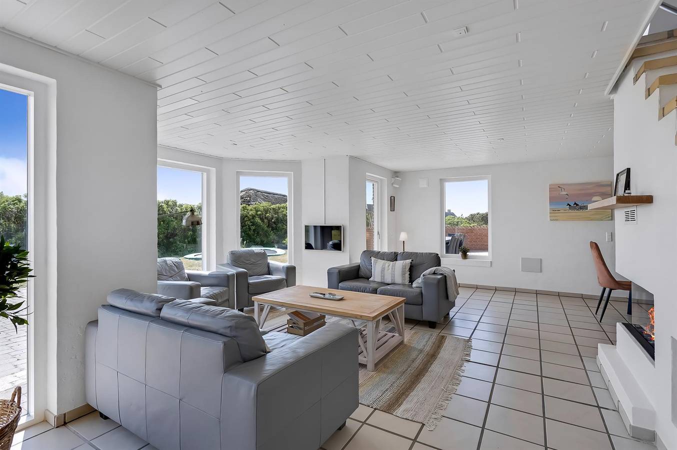 Awesome home in Blåvand w/ Wifi, 5 Bedrooms and Indoor swimming pool in Blåvand, Varde (Danmark)