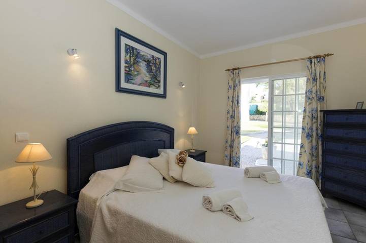 Maison d’hôte pour 4 personnes, avec piscine ainsi que jardin et bassin pour enfant à Lagoa - 4