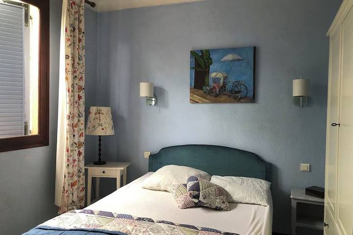 Apartamento entero, 3mn a pie de la espaciosa playa T4, 3 habitaciones en villa con amplio jardín in Saint-Cyprien-Plage, Saint-Cyprien