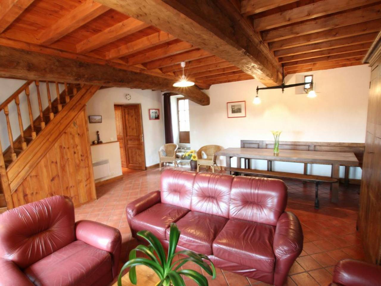 Charmante Maison Normande, 2 Chambres, Grand Jardin, Proche Plages et Rivière, Animaux Acceptés in Heugueville-sur-Sienne, Région de Coutances