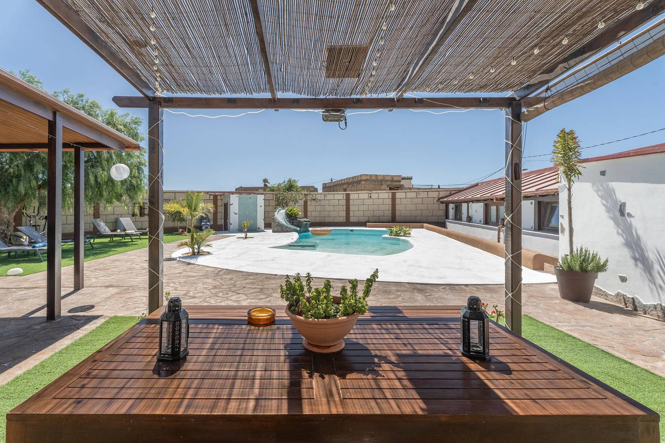 Maison de vacances 'Abuelo Manuel' avec vue sur la mer, Wi-Fi et climatisation in Granadilla de Abona, Tenerife du Sud