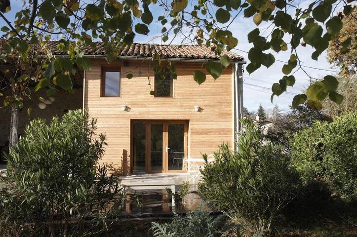 Apartamento de vacaciones para 4 personas, con terraza y jardín - 1