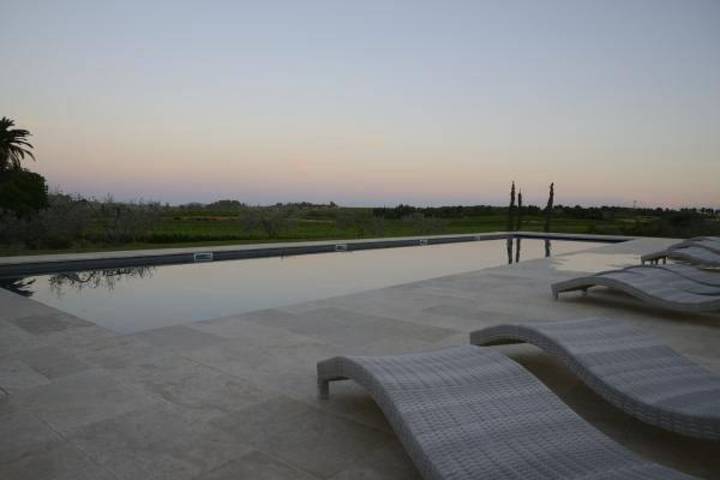 Gîte pour 6 personnes, avec piscine et terrasse à Villeveyrac - 3